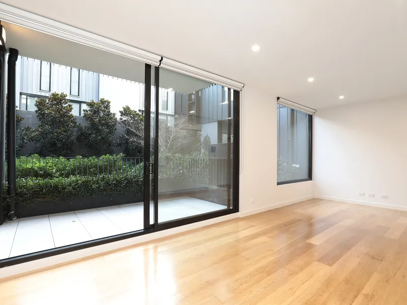 One - Bedroom Apartment in Prime Location