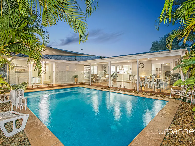 Your very own slice of Noosa luxury in Eatons Hill!