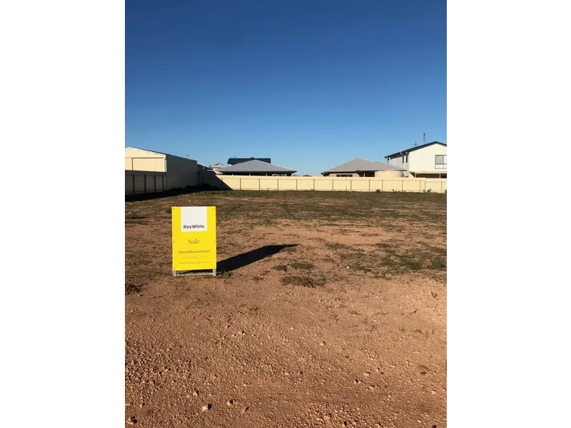 Prefect Opportunity To Build Your Holiday Home!