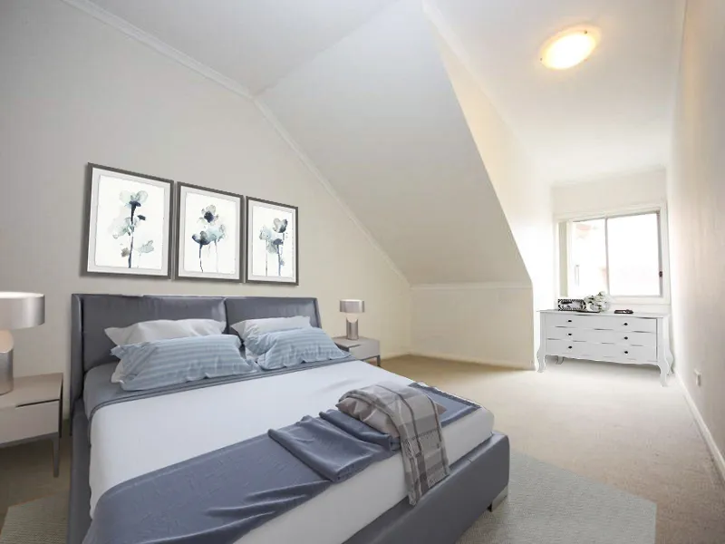 Large Loft Style - 3 Bedroom Residence With Lift Access