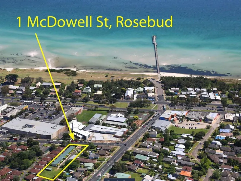 Luxury new townhouses in the heart of Rosebud