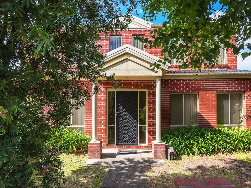 This townhouse is truly a gem, situated conveniently on the doorstep of public transport, and local shops.