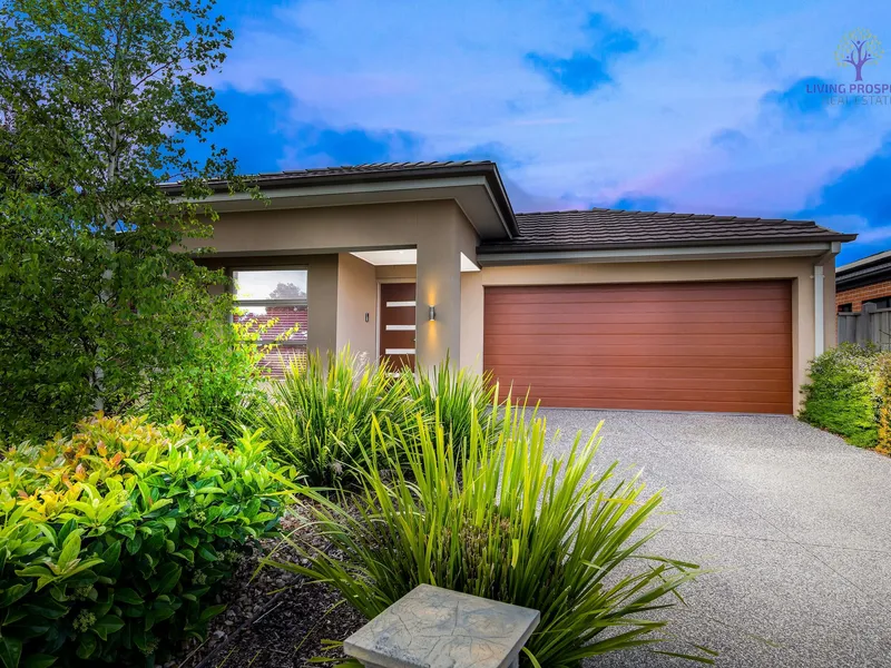 Stunning Home Overlooking Nature Reserve