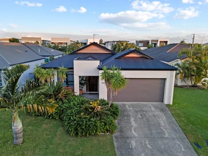 THIS LUXURY RENOVATED FAMILY HOME LOCATED IN THE SERENE SANCTUARY PINES ESTATE IS ONE OF A KIND!