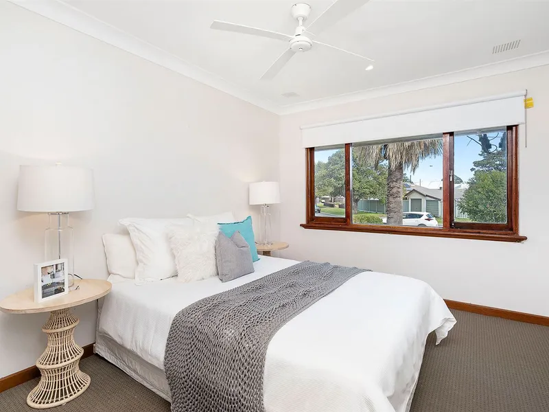 Unfurnished Top Floor Apartment