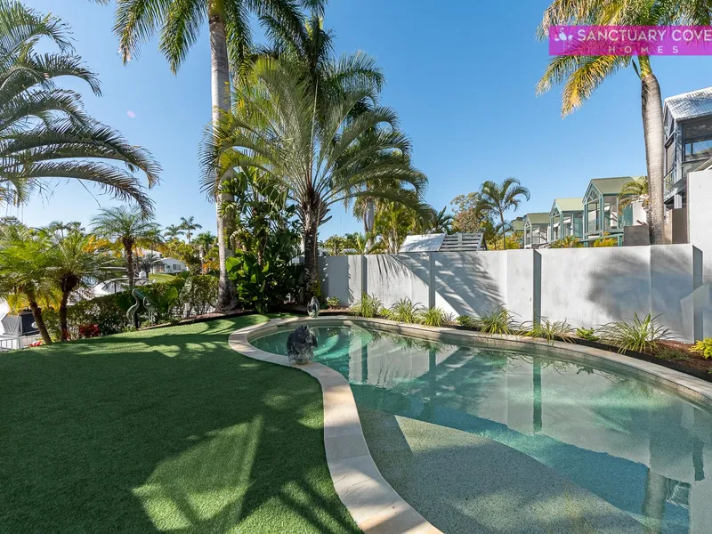 EAST TO WATER - GREAT POOL AREA AND UNDERCOVER ENTERTAINING PATIO