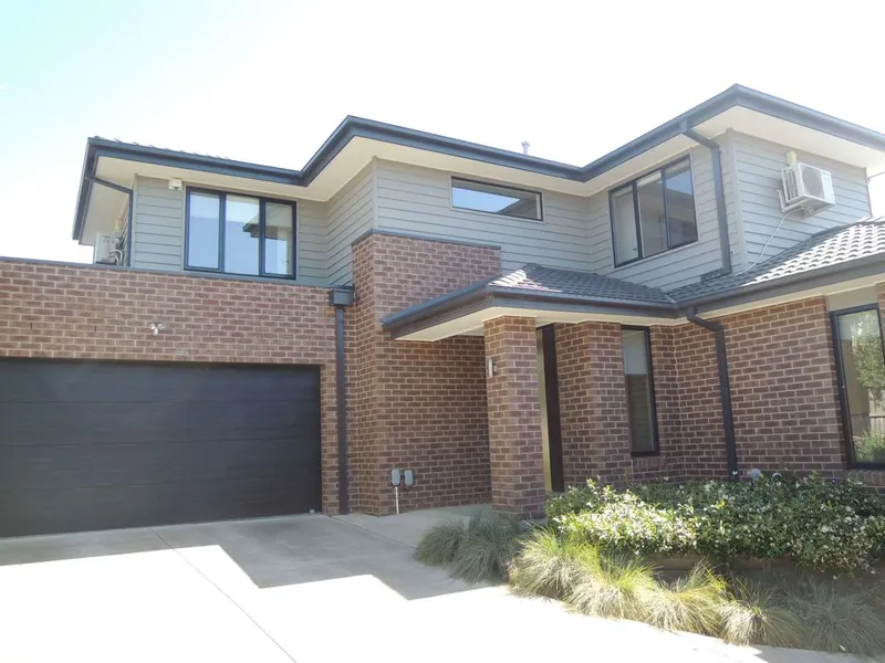 Be impressed by this rear townhouse. Brilliantly located double storey four bedroom townhouse with neutral tones and light filled throughout.