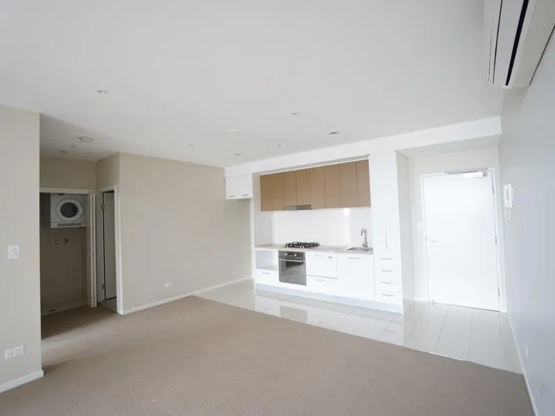 Unfurnished 1 bedroom apartment in Hamilton Centre