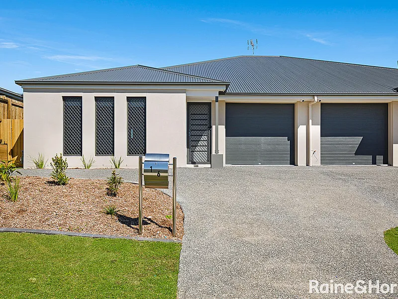 Located in a quiet Street, this beautifully presented property is sure to impress! 