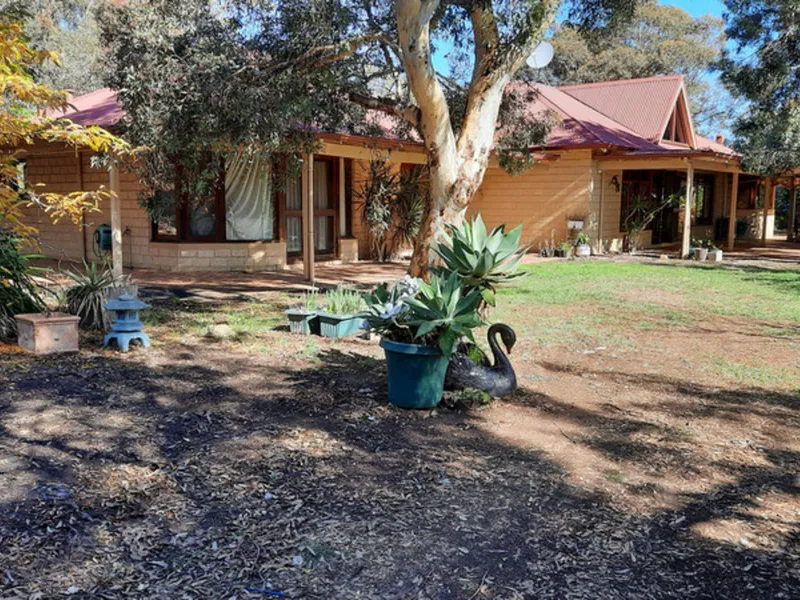 GET IN EARLY – KENDENUP STUNNER!