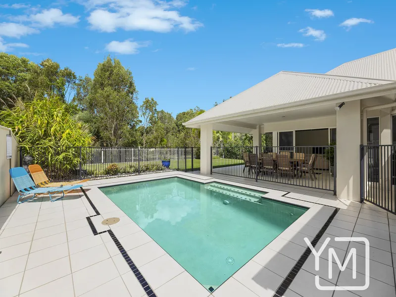 Executive Resort Style Residence – Golf Course Outlook