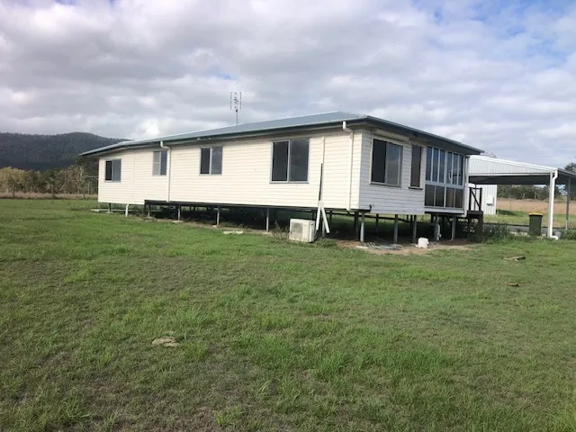 Kilcoy Grazing - 110 Acres Freehold - 187 Acres Waterboard Lease