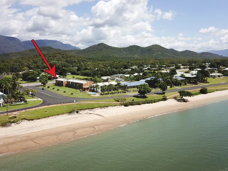 Spacious Townhouse... Fabulous Views... Unbeatable Price!