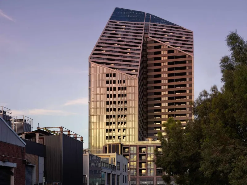 EXPERIENCE LUXURY LIVING
