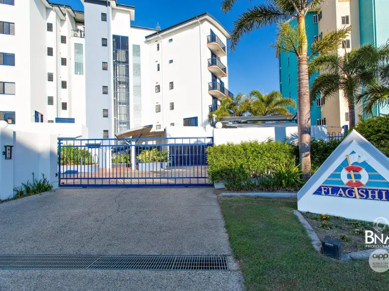 THREE BED APARTMENT IN POPULAR FLAGSHIP at MACKAY MARINA