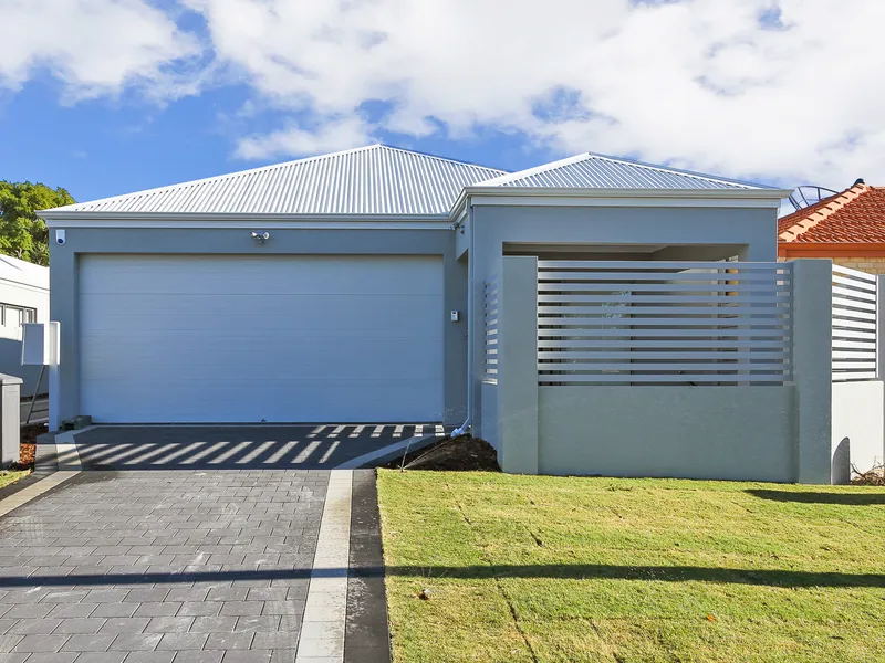 Street Front Villa
