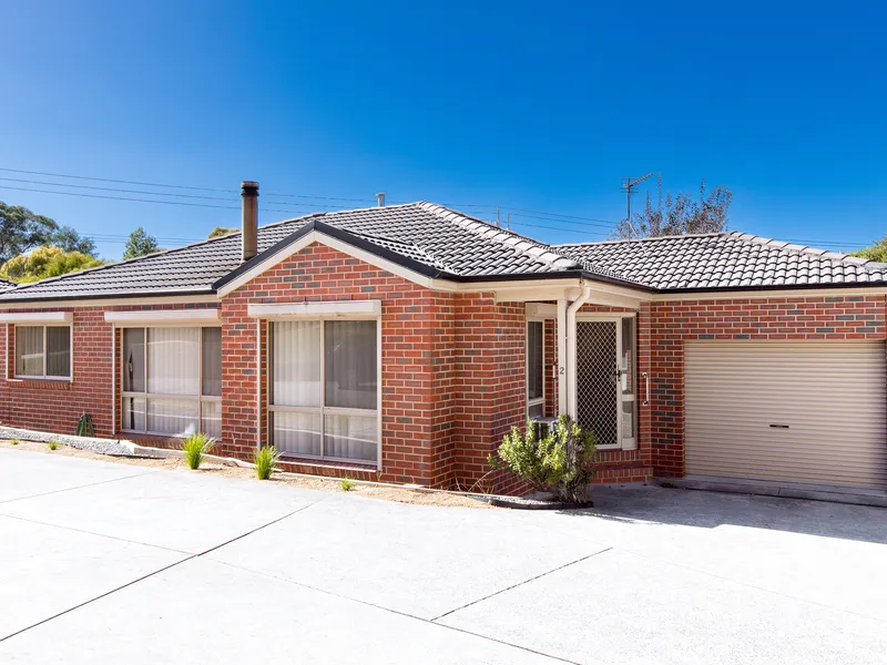 Spacious 2BR Townhouse for owners low maintenance living