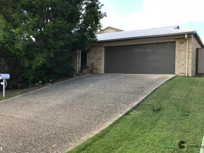 Large Family Home in Prime Position