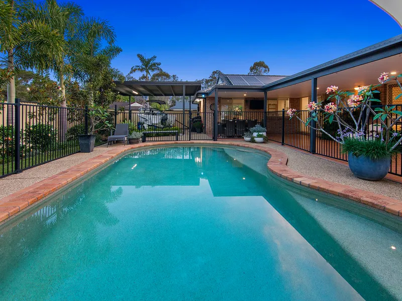 Ultimate Family Entertainer You've Been Waiting For, On Secure 695m² Corner Block