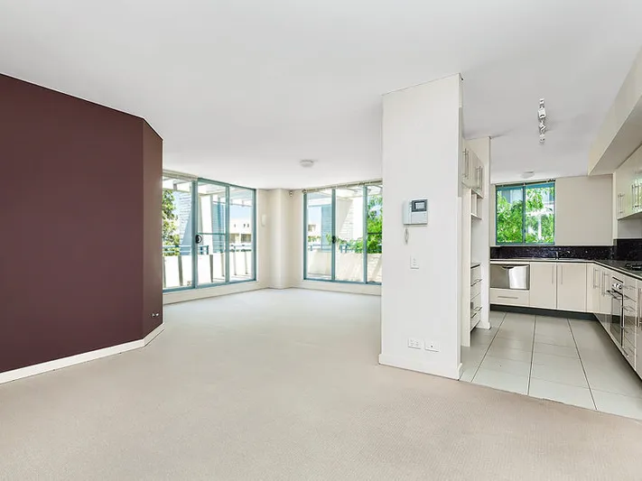 Spacious three bedroom apartment