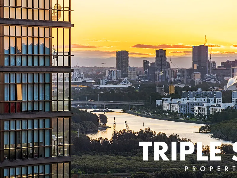 Luxurious One Bedroom Residence | Balcony + Winter Garden Ultra Extended & Elevated Scenery | Extra Study