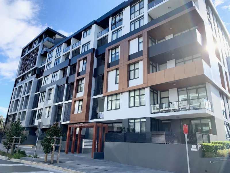 Near New Large 1 Bedroom / Convenience Location with Water View! Building E, Apartment 5508, 16 Constitution Road Ryde / Meadowbank