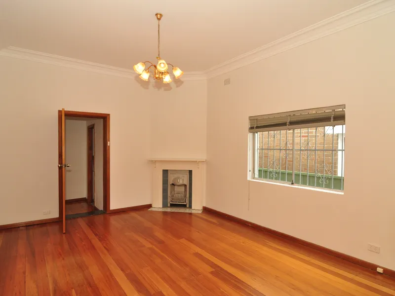 Light-Filled Three Bedroom House