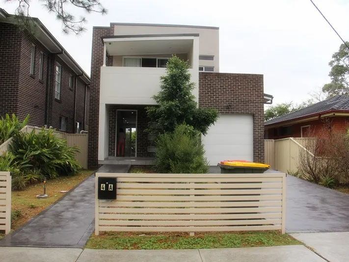 Modern 4 Bedroom + Study Residence With Huge Open Living Area - Looking for offers