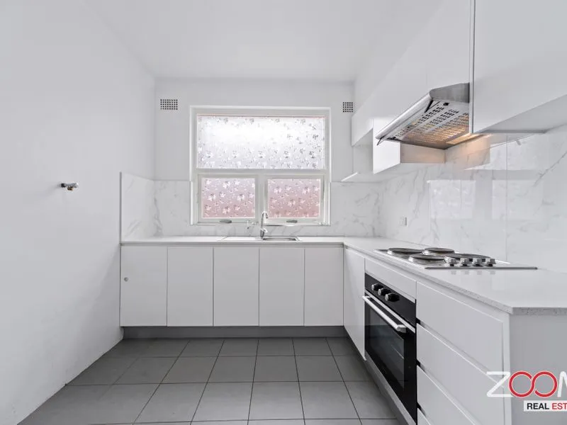 DEPOSIT TAKEN BY ZOOM RE | TWO BEDROOMS APARTMENT IN THE HEART OF BURWOOD + ONE WEEK FREE RENT