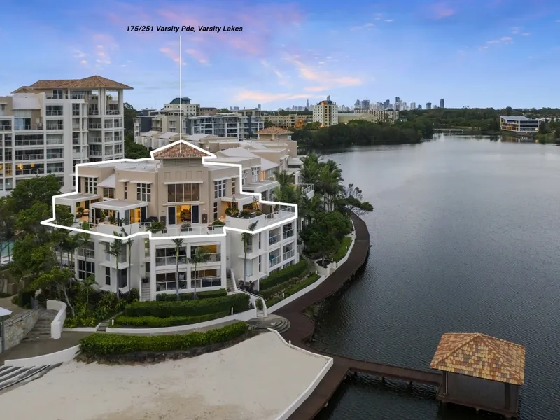 Bespoke Sky Home – Exquisite Fit Out – Spectacular Views. For Sale by Auction if not Sold Prior.