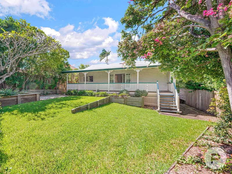 SPACIOUS HAMILTON CHARACTER HOME