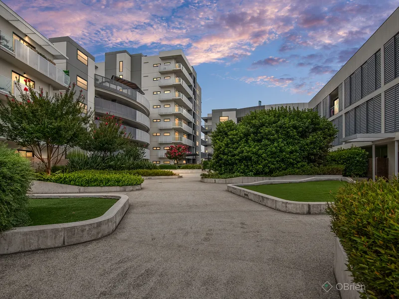 Looks, lifestyle and location