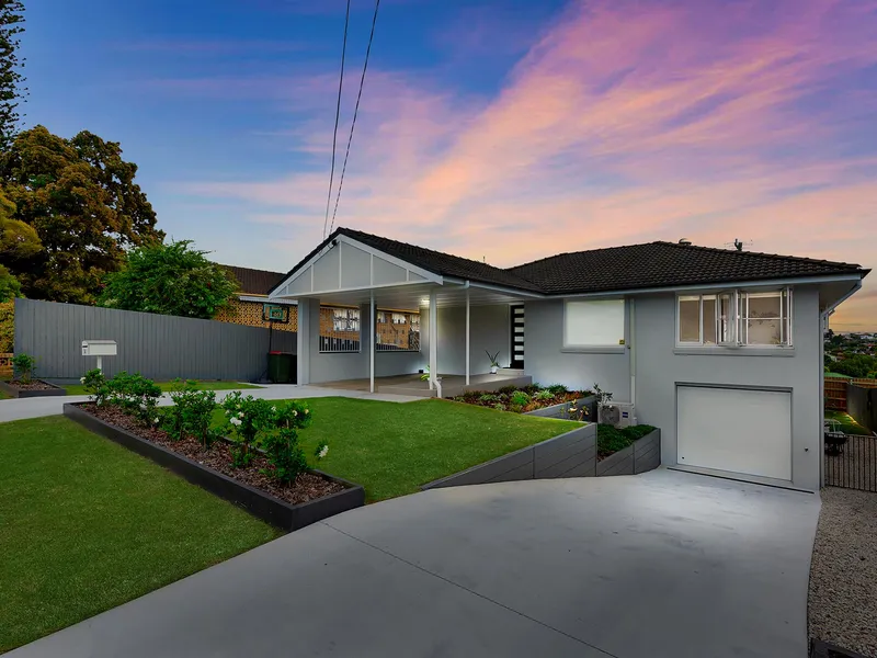 Superb Position & Presentation!