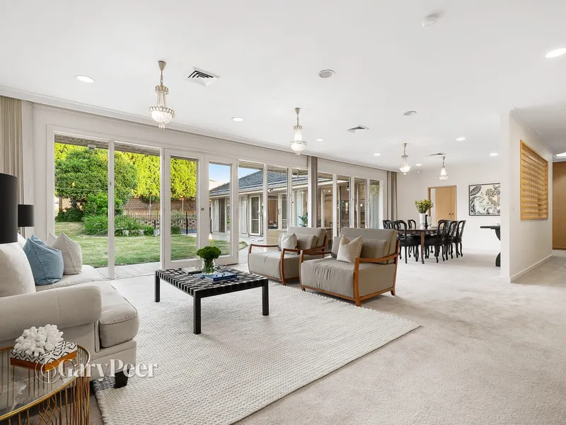 Infatuating and inviting home in Caulfield North