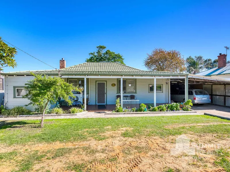 QUIET COUNTRY LIVING