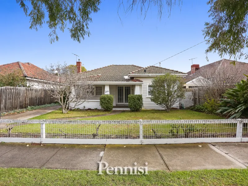 FOR LEASE BY PENNISI