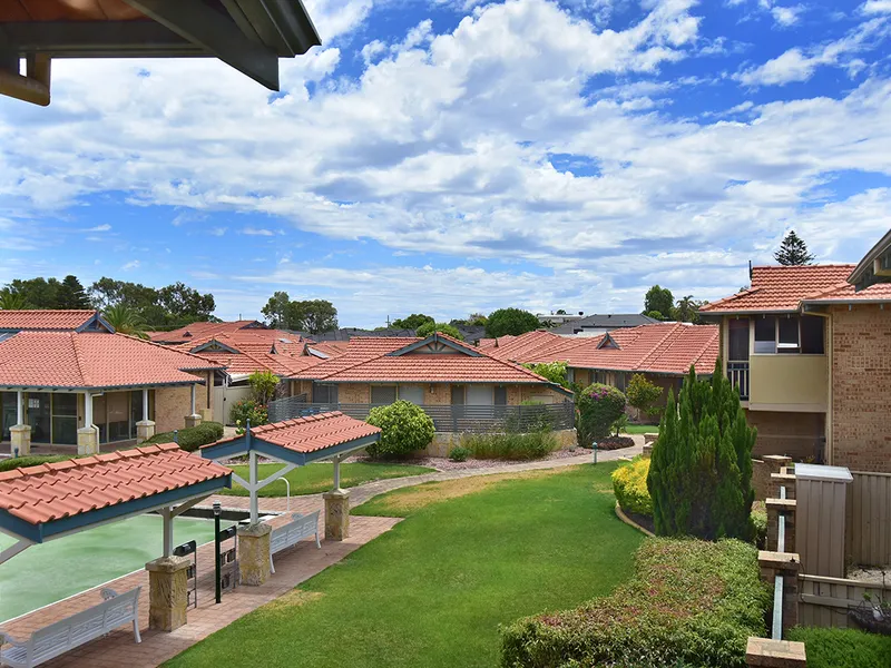 Gorgeous 1st Floor Apartment