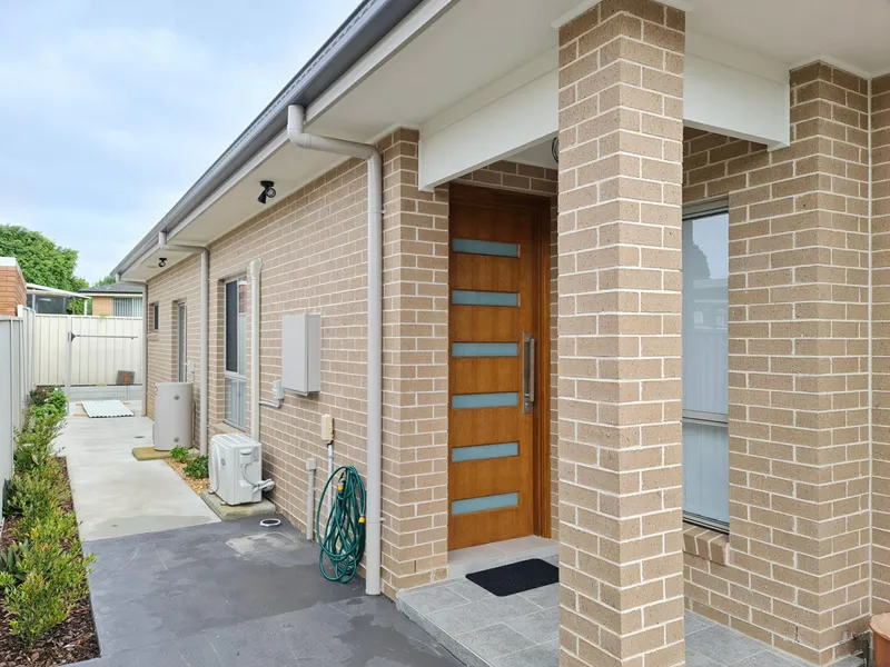 BRAND NEW GRANNY FLAT WITH STREET FRONTAGE