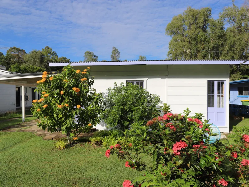 Beach House; Smell The Sea Mist