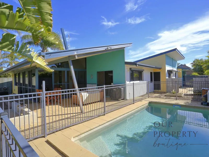 BARGARA LAKES LOCATION, LAKEFRONT PROPERTY, UNIQUE & A MUST INSPECT