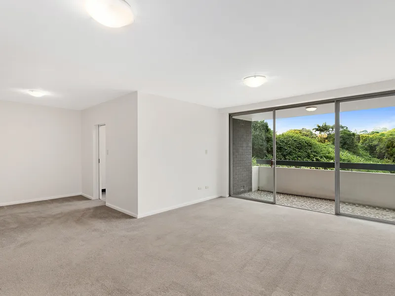 This north facing apartment is ideally situated for convenience
