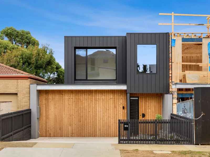 Townhouse living at it’s best!