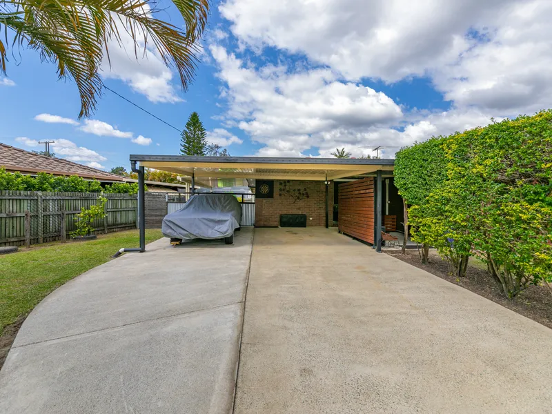 MUST INSPECT!! AWESOME VALUE IN MORAYFIELD