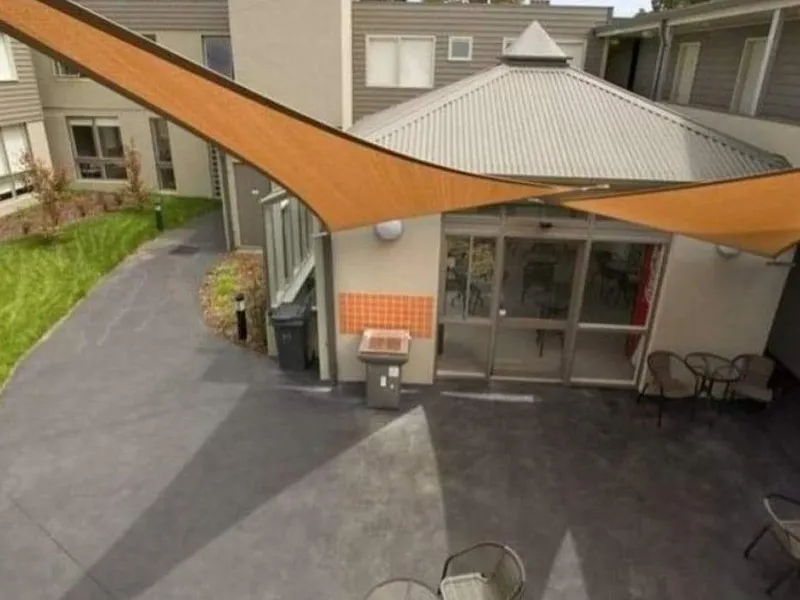 Excellent investment opportunity conveniently located within the Caulfield transport hub