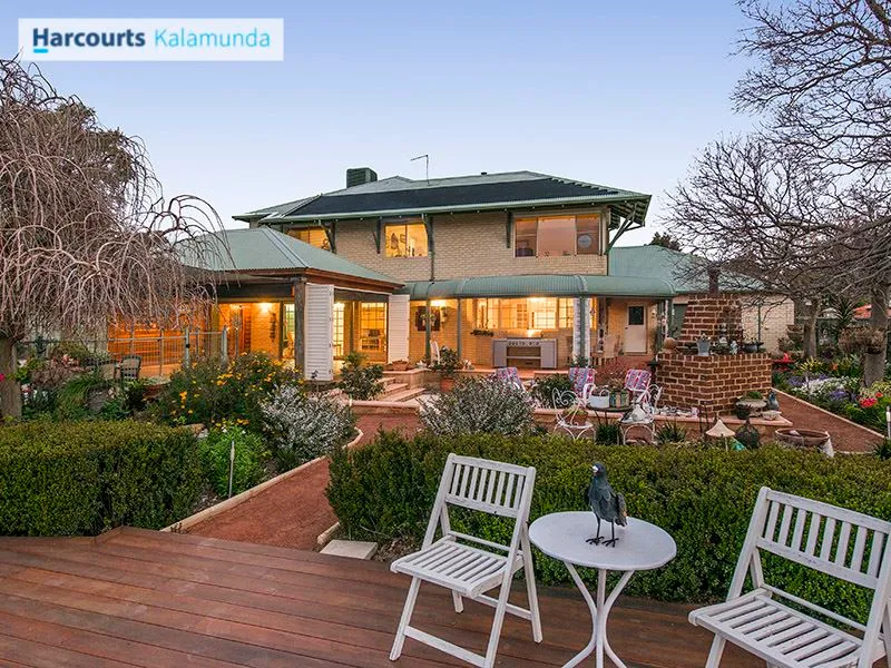 Twilight Opening  Wednesday 6 - 6.45pm