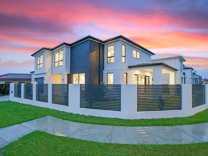 Infinitely Stylish, A World Of Luxury, Elegance And Prestige