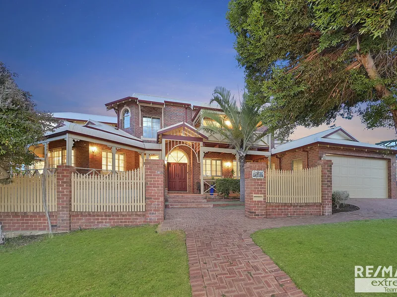 Coastal Colonial Masterpiece