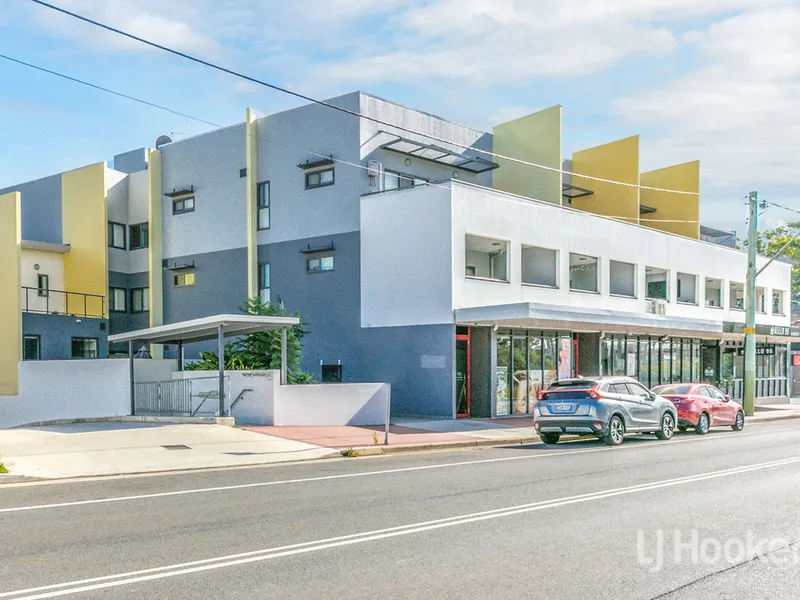 STUNNING APARTMENT - BRILLIANT LOCATION