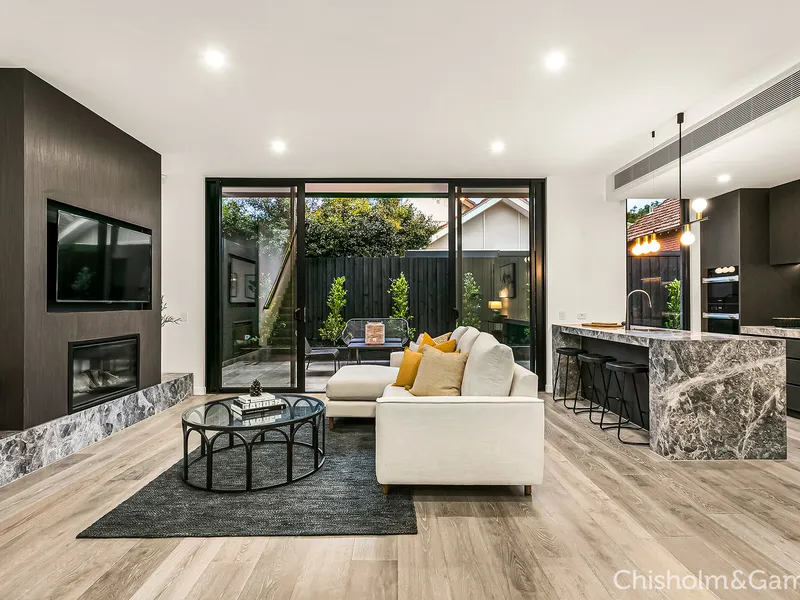 Move Straight into a World of Luxury  