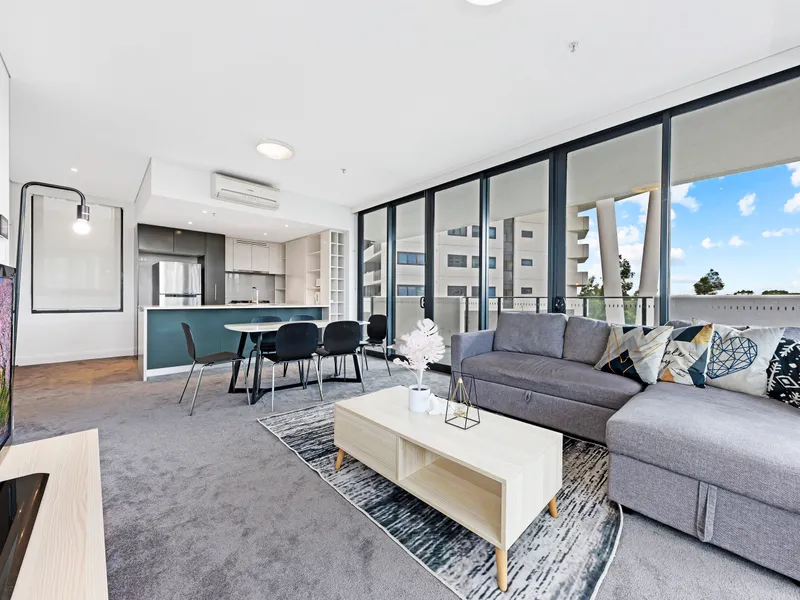 Awesome North Facing Uni with Amazing Balcony and City viewin Rhodes